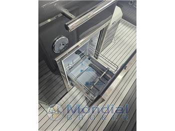 Sacs Tecnorib Pirelli 35 FB Pzero Edition