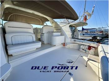 Sea Ray 330 Amberjack