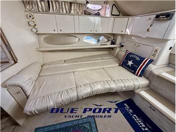 Sea Ray 330 Amberjack