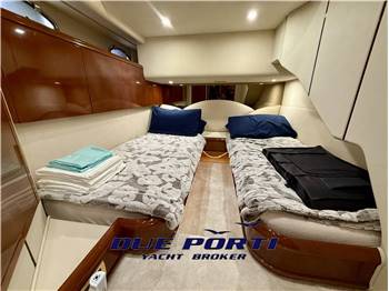 Fairline Squadron 55