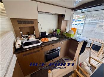 Cranchi 43 Eco Trawler