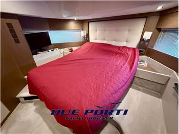 Cranchi 43 Eco Trawler