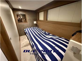 Cranchi 43 Eco Trawler