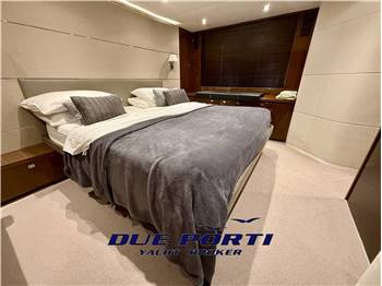 Princess V62