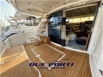 Fairline Squadron 55