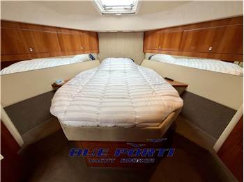 Riviera 45 Flybridge