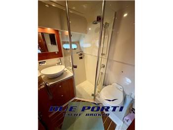 Riviera 45 Flybridge