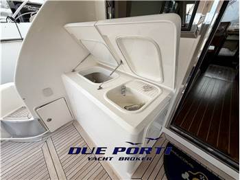 Riviera 45 Flybridge