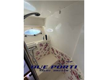 Bertram 37 Fly