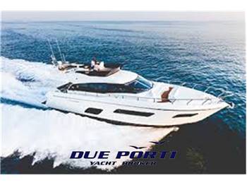 Ferretti 550