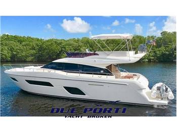 Ferretti - 550