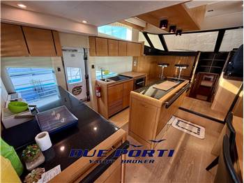 Fairline Squadron 70