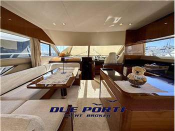 Princess 56 fly
