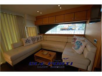 Fairline Squadron 55