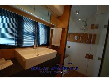 Fairline Squadron 55