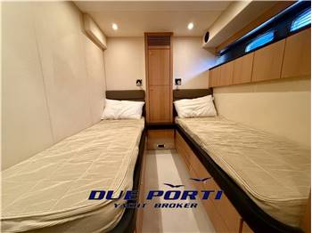 Fairline Squadron 68-70