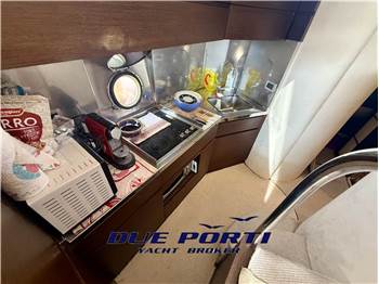 Azimut 43S