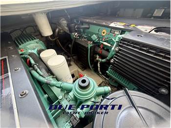 Azimut 43S