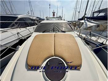 Azimut 43S