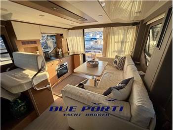 Cranchi 43 Eco Trawler