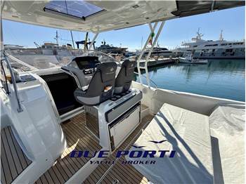 Jeanneau Cap camarat 9.0 WA