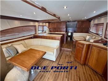 Bertram Yacht 630 Convertible
