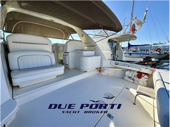 Sea Ray 330 Amberjack