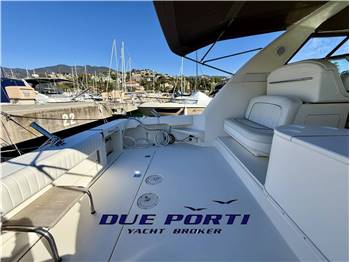 Sea Ray 330 Amberjack