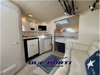 Sea Ray 330 Amberjack