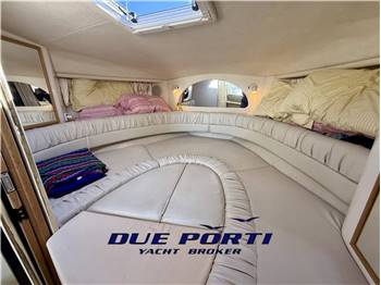 Sea Ray 330 Amberjack