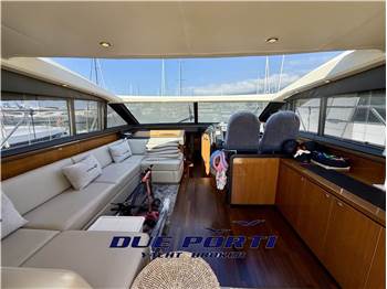 Princess V62