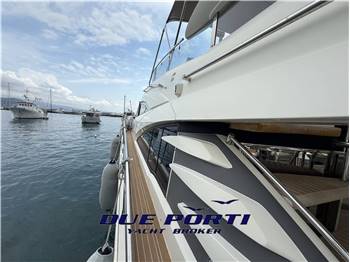 Fairline Squadron 58