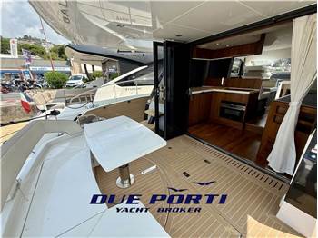 Galeon 460 fly
