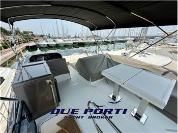 Galeon 460 fly