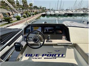 Galeon 460 fly