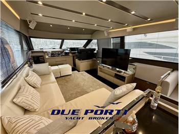 Prestige 680 Fly