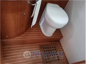 Cantiere Navale Viareggio BELLCRAFT 1000