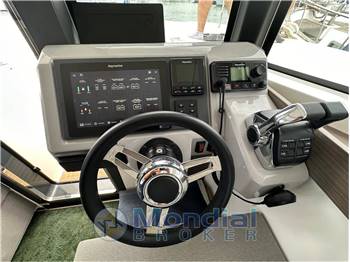 Leopard Catamarans LEOPARD 40 POWERCAT