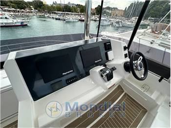 Leopard Catamarans LEOPARD 40 POWERCAT