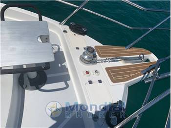Poly Form TRIAKIS C 30
