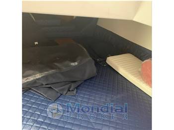 Poly Form TRIAKIS C 30