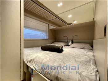 Ferretti Yachts FERRETTI YACHTS 670
