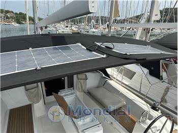 Beneteau OCEANIS 38.1
