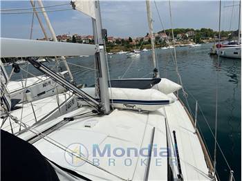 Beneteau OCEANIS 38.1