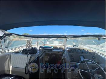 Bayliner AVANTI EXPRESS 3255