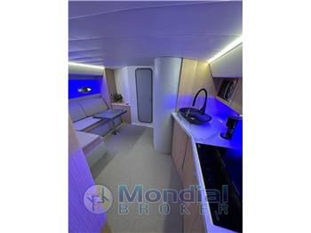 AZIMUT 38 OPEN