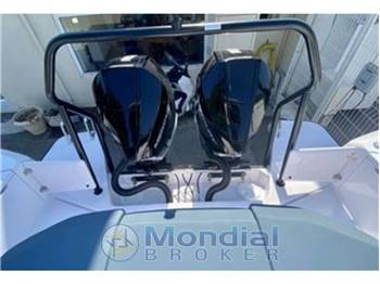 AXOPAR 37 XC CROSS CABIN