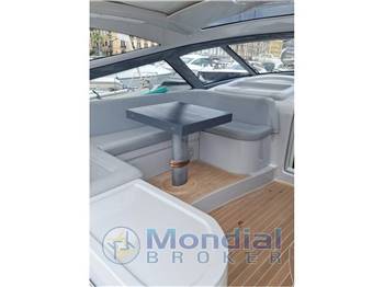 BAIA FLASH 48-NAPOLI