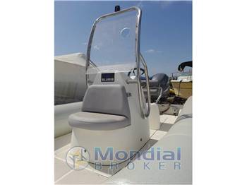 NOVAMARINE RH 600/HDSIX