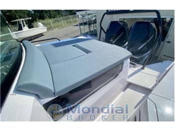 AXOPAR 37 XC CROSS CABIN